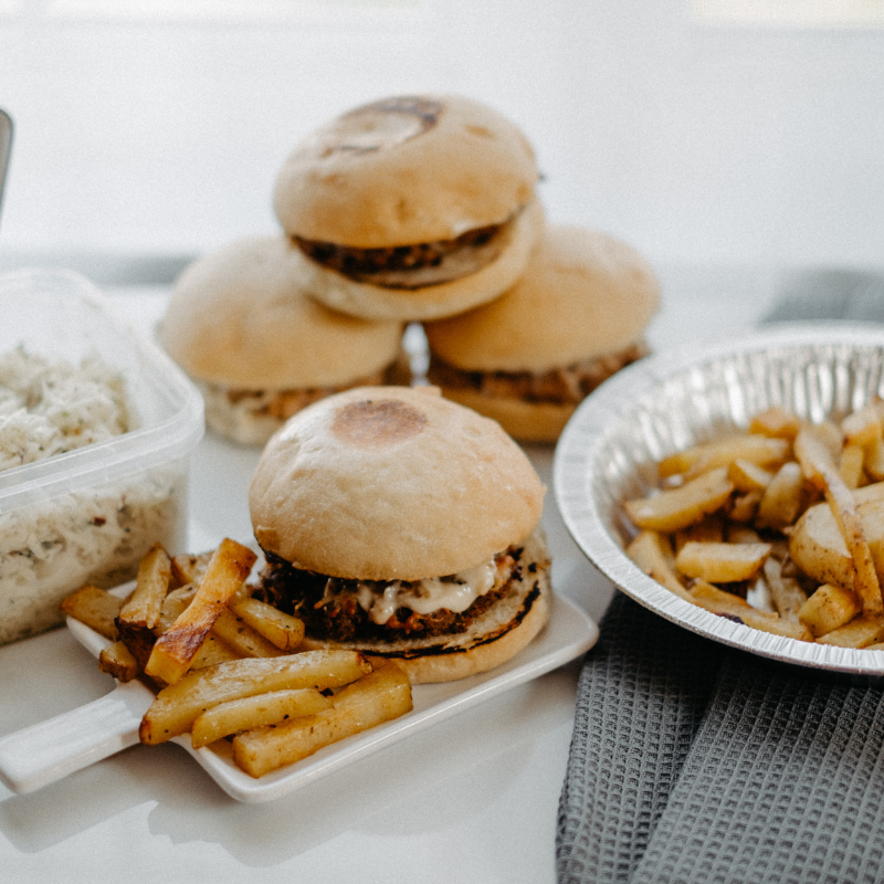 Burger de porc, bacon &amp; La Religieuse