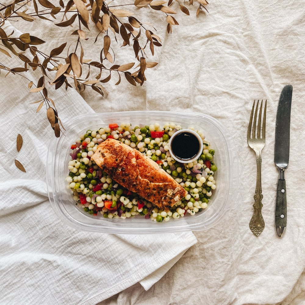 Saumon laqué soya, érable &amp; sésame, quinoa et légumes