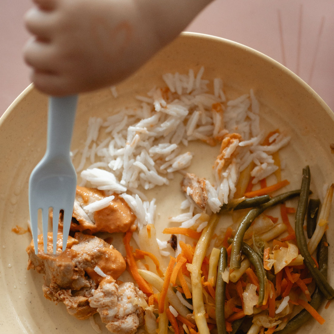 Hauts de cuisse de poulet à la moutarde, sauce pomme et érable
