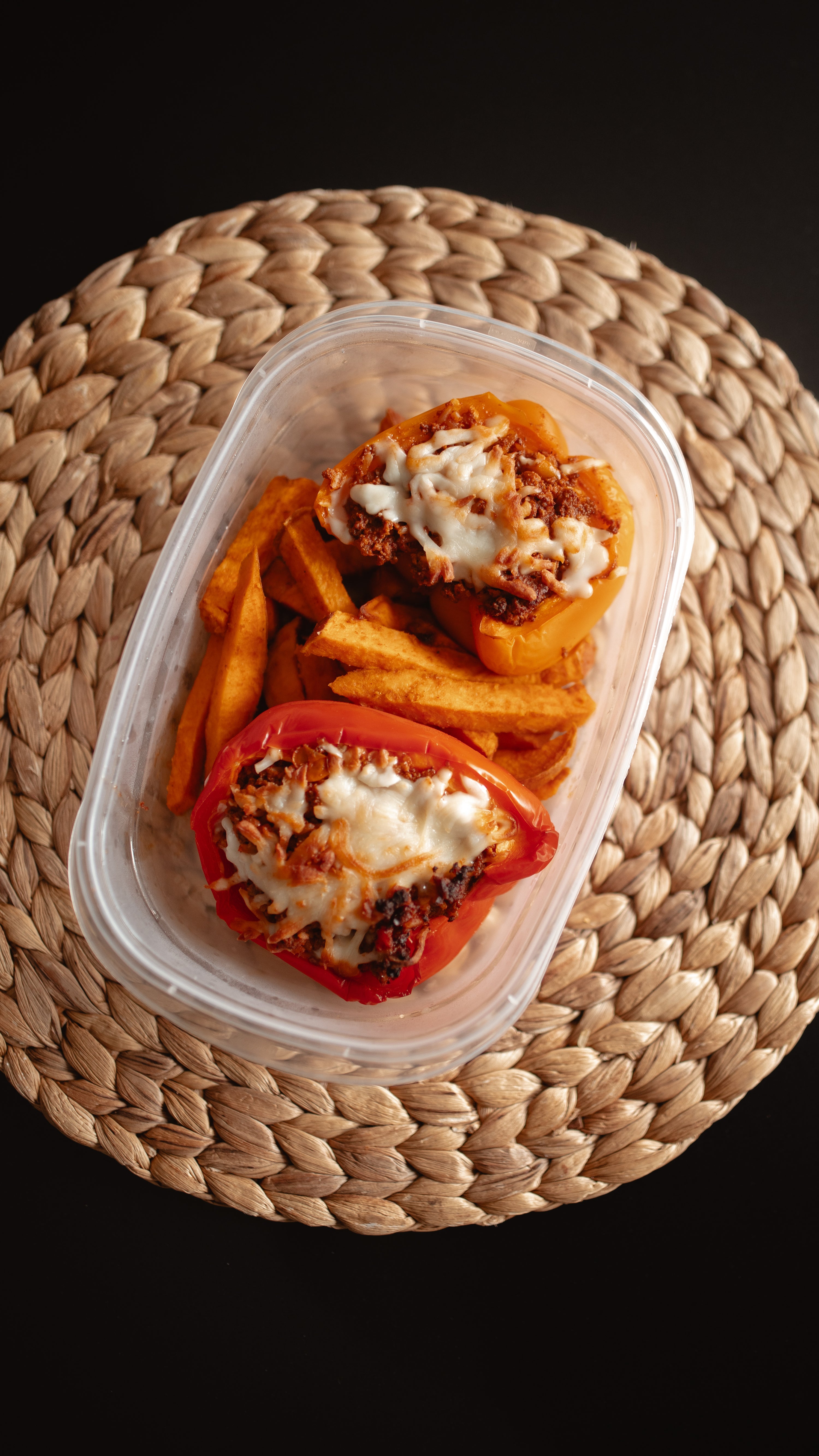 Poivrons farcis au bœuf et mozzarella