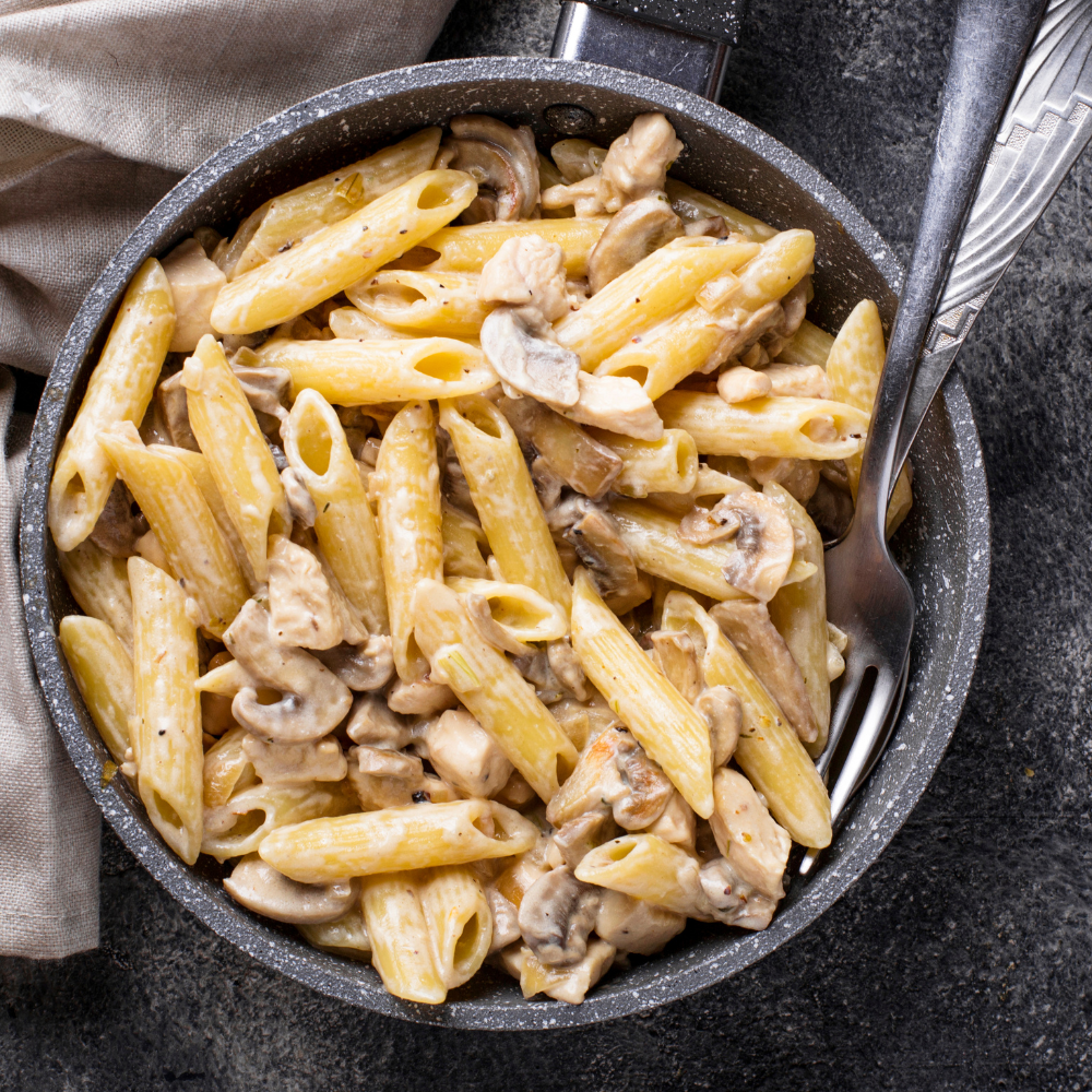 Rigatoni crémeux aux champignons &amp; thym