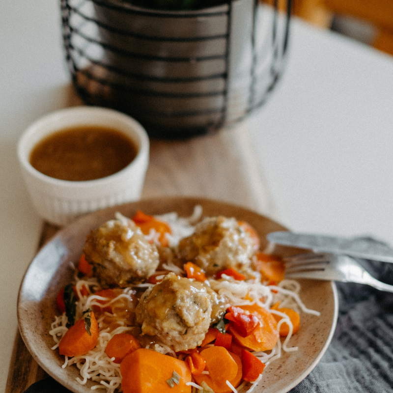 Boulettes de porc mexicaines sauce ananas &amp; coriandre
